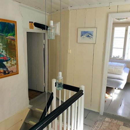 Kvammehuset Pa Gamle Laerdalsoyri Villa ภายนอก รูปภาพ